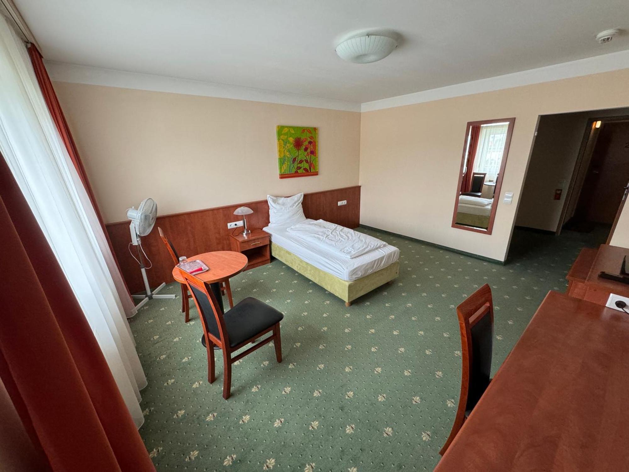 Hotel Breitenlee Wien Eksteriør bilde